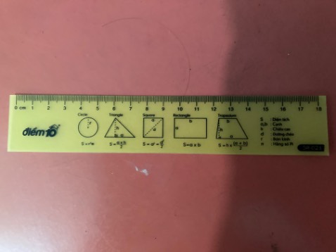 Dẻo đúng mô tả, mà cạnh hơi nhọn