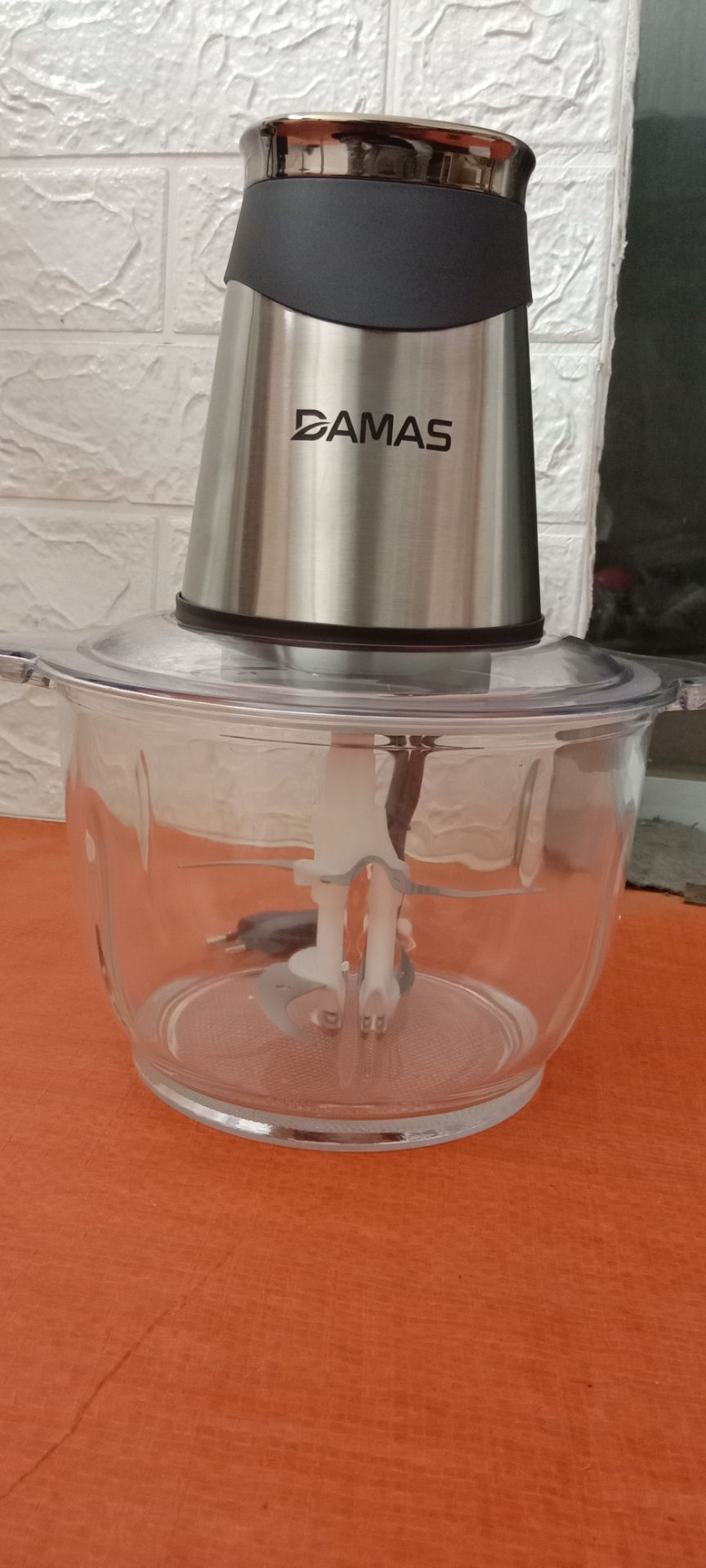 Shop đóng gói cẩn thận. Hàng đúng như quảng cáo, chất lượng inox loại 1. Hai chế độ xay rất tiện lợi, máy êm... Sẽ tiếp tục ủng hộ shop