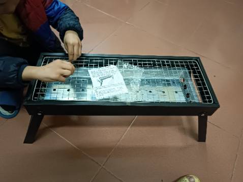 Sản phẩm đúng như hình. Giao hàng đúng hạn. Chất liệu gia công tốt, dày dặn, ko èo uột như mấy đồ giá rẻ