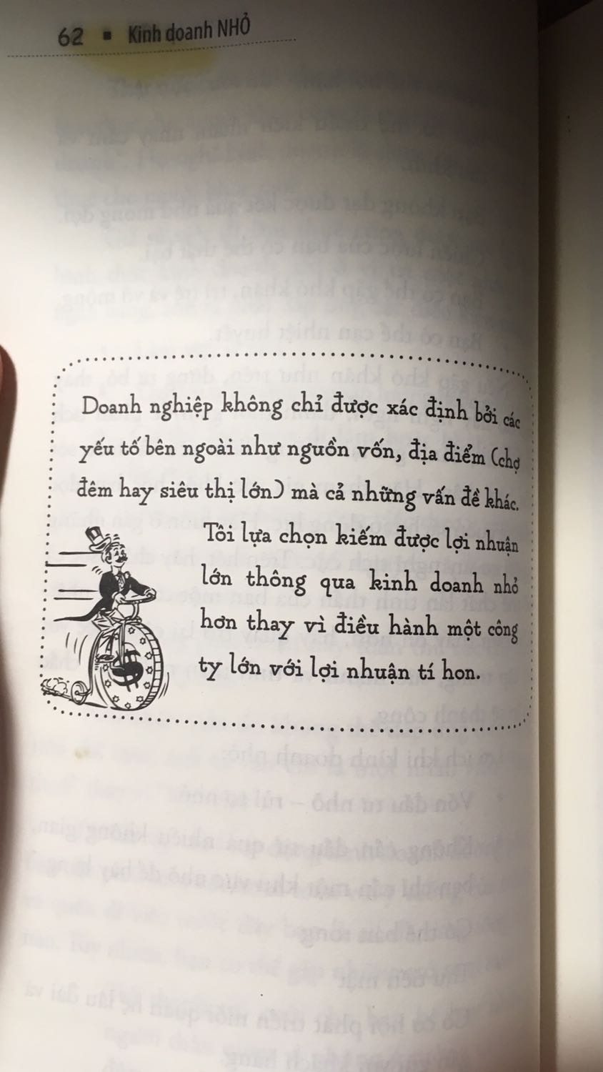 Nội dung rất hay. Giao hàng rất nhanh. Mọi người nên mua để đọc nhé. Thấm lắm ạ.