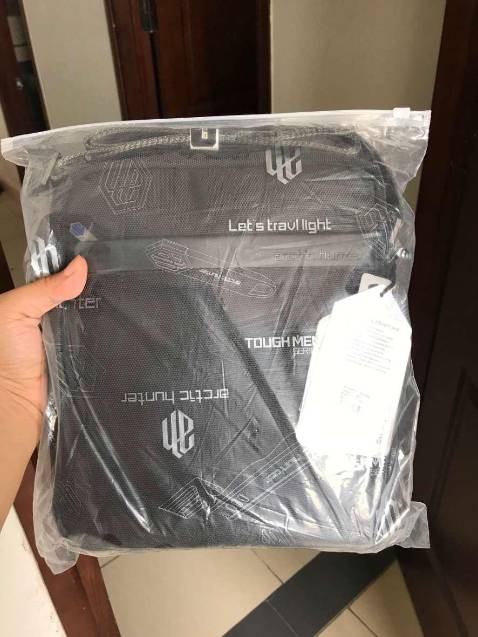 Túi rất đẹp luôn ạ, với giá tiền vậy mà túi như vậy thì rất ưng ạ. Mua xong bạn nhờ đặt mua giùm, nói chung ưnggggg