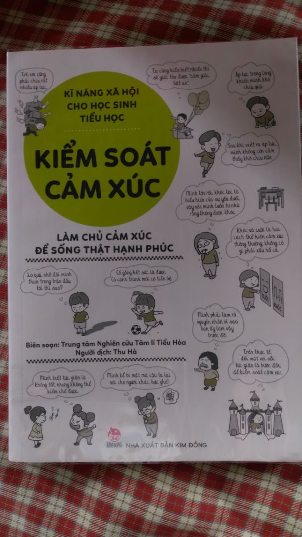 sách bị cong bìa