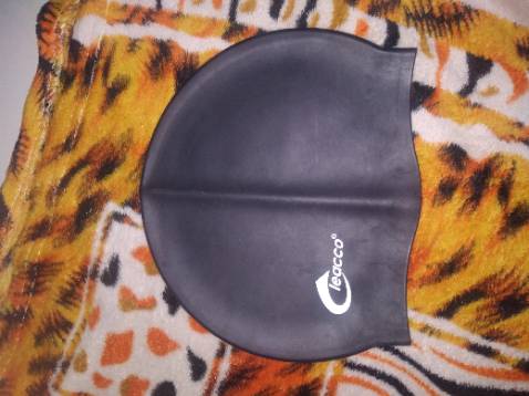 Nhận hàng đúng, chất liệu silicon dẻo sài ok nha, co dãn tốt, tóm tắt hàng RẤT OK LUÔN