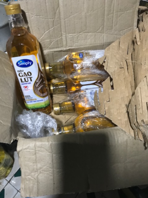 Nhận hàng còn nguyên vẹn, dầu thơm ngon không có mùi hôi, thành phần tốt cho sức khoẻ.