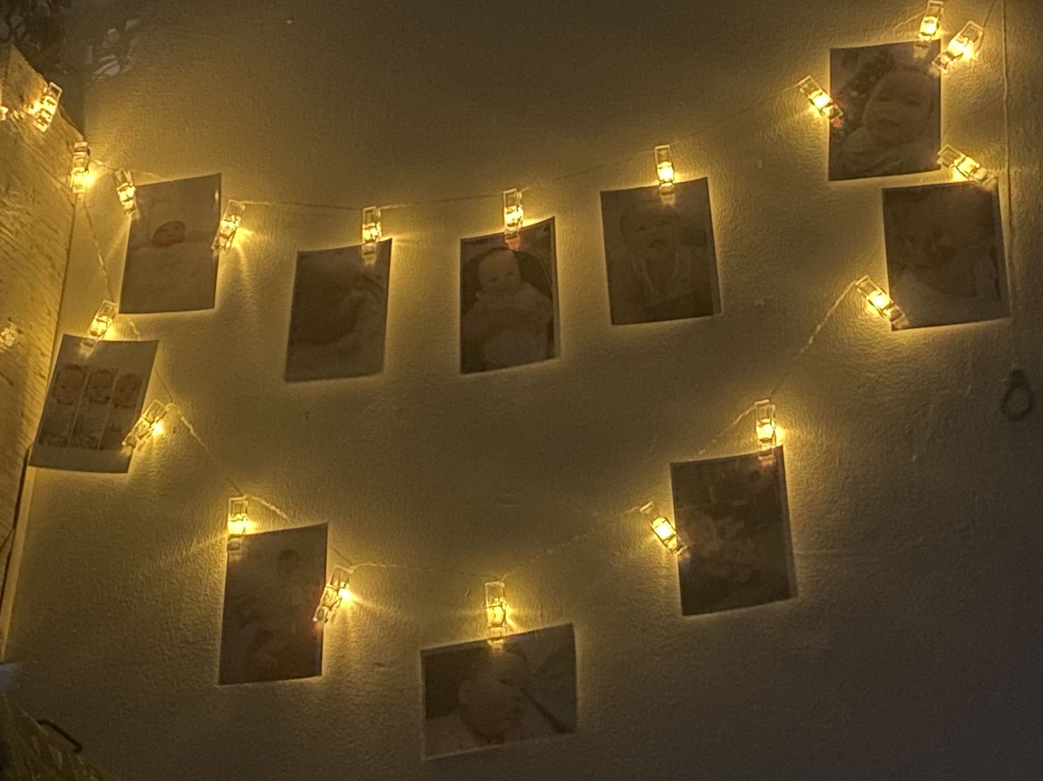 Lúc đọc mô tả sp là đèn có thể nhấp nháy đc nhưng nhận hàng thì chỉ tắt và mở thôi, dù sao cũng đáng đồng tiền!