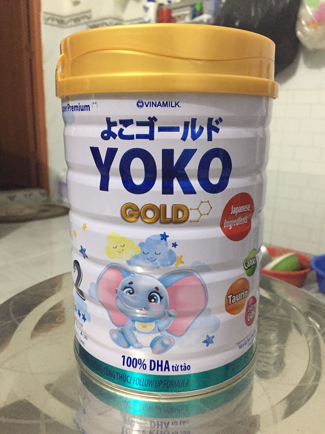 Mua 1 thùng sữa bột pha sẵn Yoko Gold 110ml cho bé được tặng 1 gối ôm khủng long. Đóng gói cẩn thận giao về tỉnh cũng chỉ 2 ngày. Rất hài lòng luôn, sẽ tiếp tục ủng hộ tiki
Sữa vị nhạt thanh bé nhà mình rất thích, cứ tu tu cả ngày. Trộm vía bé đi vệ sinh ăn dặm và đi vệ sinh đều đặn Mua 1 thùng sữa bột pha sẵn Yoko Gold 110ml cho bé được tặng 1 gối ôm khủng long. Đóng gói cẩn thận giao về tỉnh cũng chỉ 2 ngày. Rất hài lòng luôn, sẽ tiếp tục ủng hộ tiki
Sữa vị nhạt thanh bé nhà mình rất thích, cứ tu tu cả ngày. Trộm vía bé đi vệ sinh ăn dặm và đi vệ sinh đều đặn