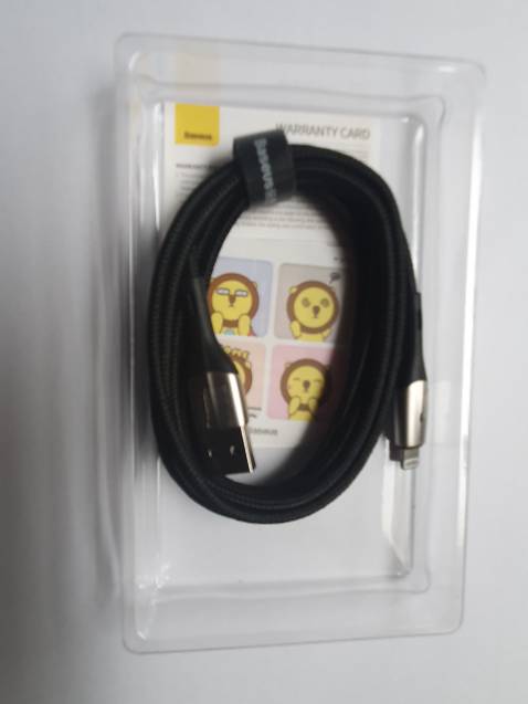 Có đèn báo hiệu và sạc nhanh, Sản phẩm đẹp- cáp chắc chắn . Giá hợp lý