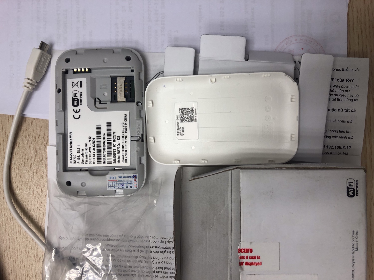 Sản phẩm được giao không có pin đi kèm, đã gọi tổng đài Tiki để đổi lại. Tuy nhiên mất thời gian của khách hàng. Hình thức đúng theo hình ảnh mô tả trên tiki