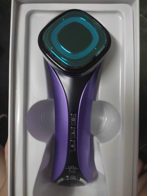 Đã *** máy như mô tả, chăm chỉ sd đc vài hôm thấy da cungz cải thiện nhiều. Tks shop nhiêud