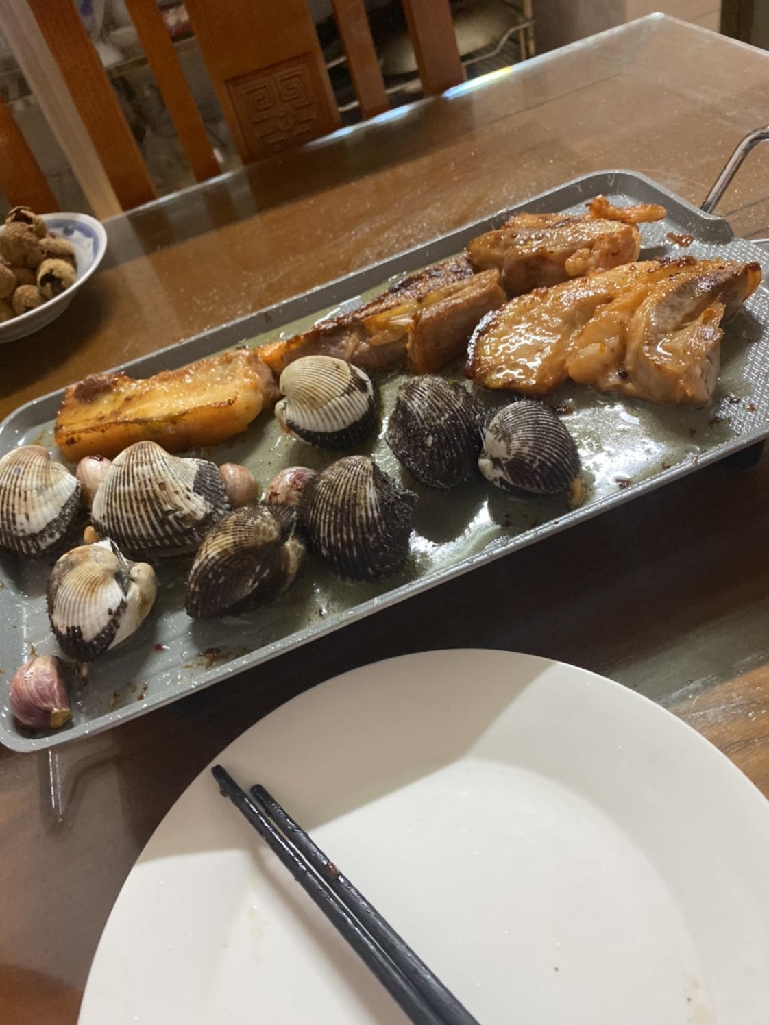 Đóng gói cẩn thận , nhân hàng như hình. Chất lượng thì Ok so với giá thành. Nói chung rất ổn