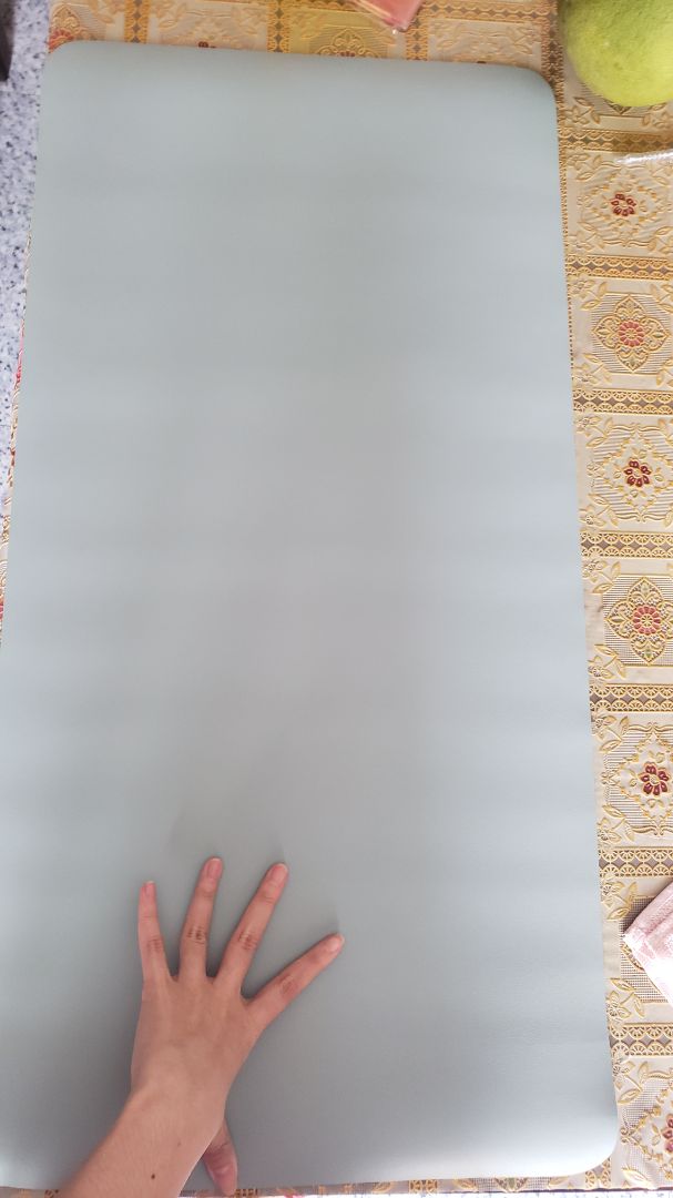 Rất to và cũng dày dặn nữa, di chuột cũng rất mượt nha mọi người, nên mua nhé.