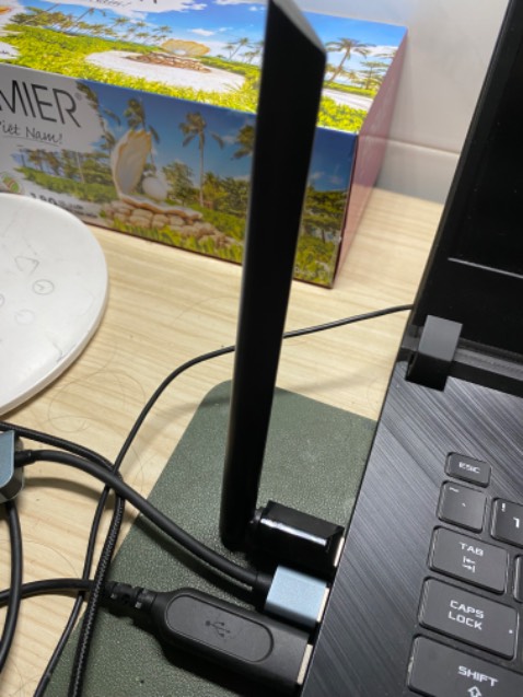 Sản phẩm ngon lành, cắm vào nhận ngay trên windows 10, không cần phải cài thêm driver để nhận thiết bi, *** thử thấy tốc độ thu phát nhanh, ổn định. Hàng đóng gói cẩn thận. Hài lòng với sản phẩm.