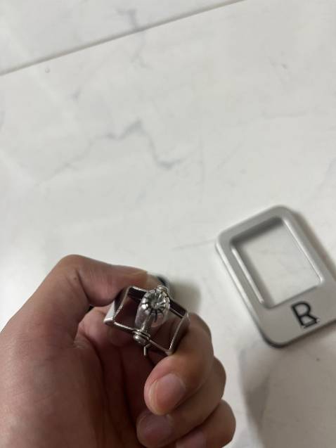 Hàng cứng cáp, đúng với quảng cáo.
Đặc biết là dễ vệ sinh và có hộp đựng để vì khuẩn ko bám vào. 10đ nhé