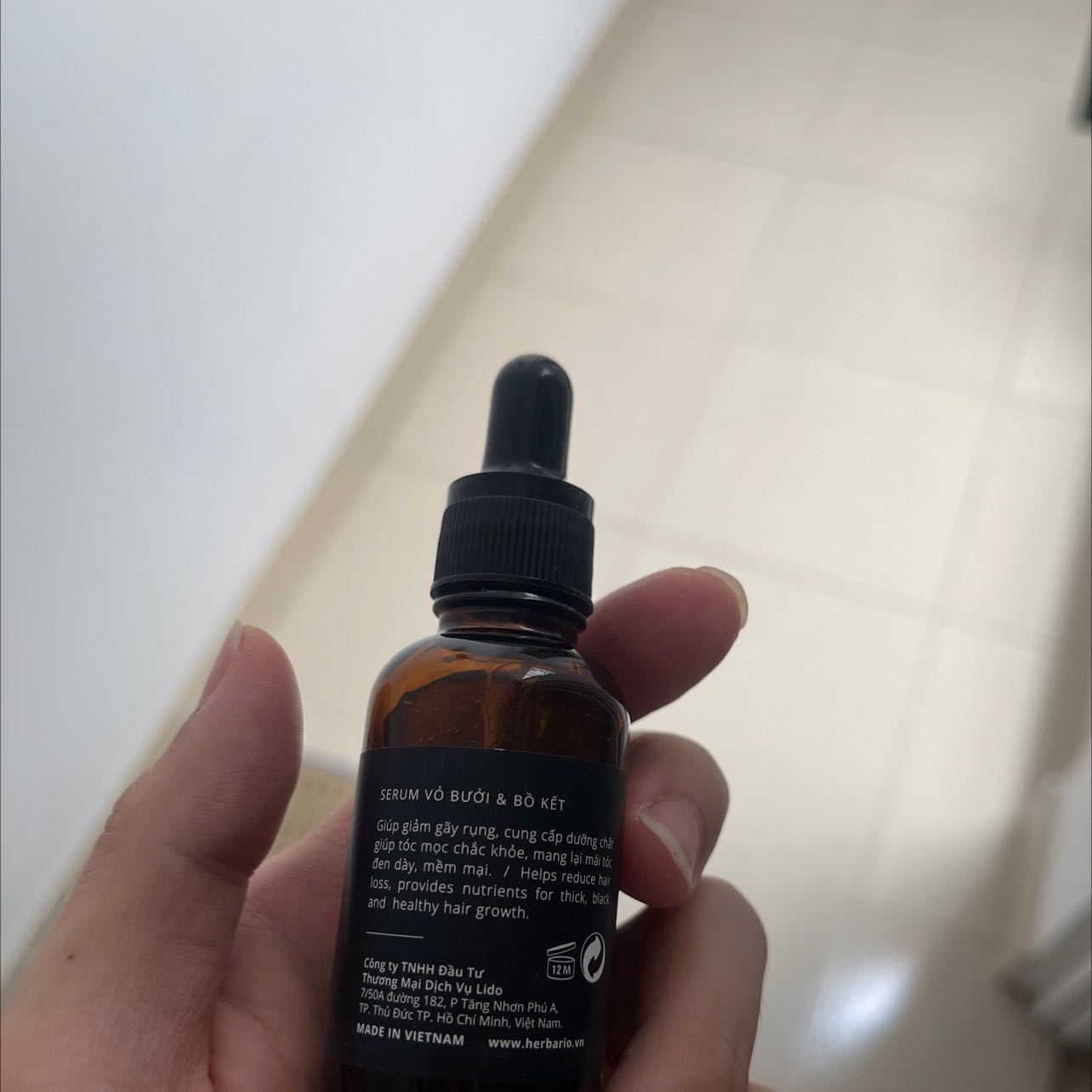 Hàng như hình, đóng gói cẩn thận, lần đầu dùng nên cũng ko bik hiệu quả ko
Thơm mùi bưởi
Thời gian giao nhanh Hàng như hình, đóng gói cẩn thận, lần đầu dùng nên cũng ko bik hiệu quả ko
Thơm mùi bưởi
Thời gian giao nhanh