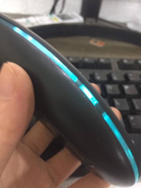 chuột đẹp, dùng mượt, có đèn led như hình mô tả, đúng chất lượng, có 1 vài shop cũng  bán nhưng m thấy hàng của shop giá ok nhất và nhiều đánh giá tốt, nói chung là chưa có gì để ch ê tới thời điểm hiện tại, đèn led đổi màu liên tục trông rất đẹp mắt