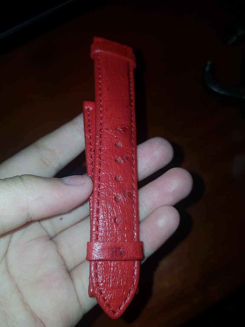 mình đã mua hàng bên bạn này trông rất tệ mình cần lời từ shop nhiều vết bị đốt và nhiều lớp bị keo trong rất kinh khủng keo rất dỏm mình bỏ tiền ra mua mà shop giao mình hàng như vậy thì mình khuyên mọi người đừng nên mua và mình sẽ không bao giờ mua ở shop này thêm 1 lần nào nữa