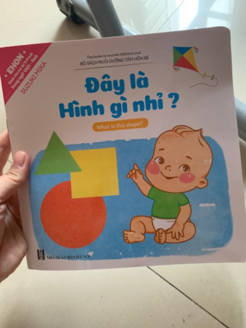 Shop đóng gói kĩ lắm ạ sách nội dung hay bé rất thích. Hình ảnh rõ nét. Giá thành lại rẻ hơn giá bìa và những shop khác. Cảm ơn shop