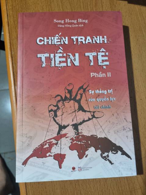 Hình thức đẹp, chất lượng in tốt, nội dụng hấp dẫn dẫn.