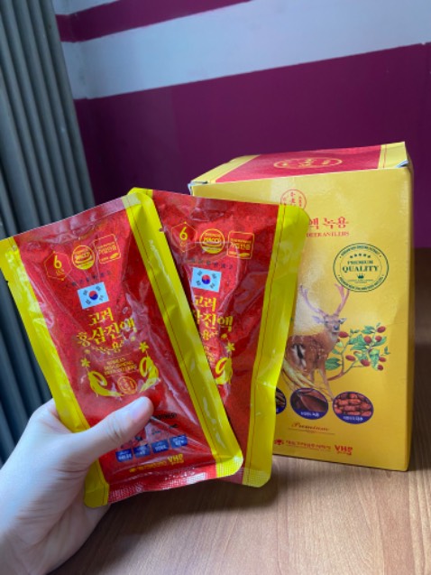 Mình đã uống sâm này nhiều lần rồi, rất tốt cho sức khoẻ và dễ uống nữa. Đang mệt mệt trong người dùng 1 gói vào là đỡ ngay, mua bảo quản trong tủ lạnh để uống lạnh cũng rất ngon nha. Recommend cho mọi người nên dùng thử 👍