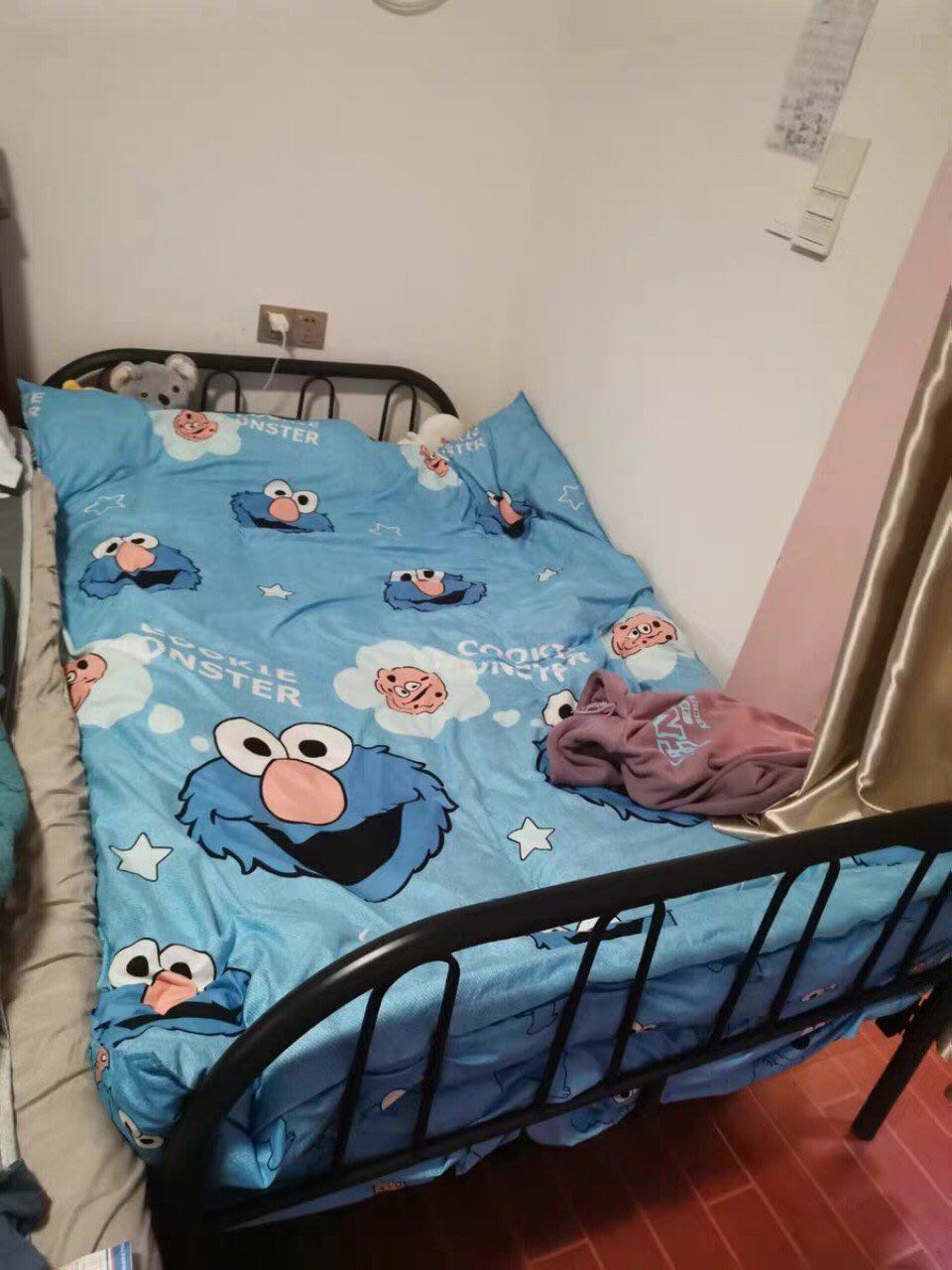 Nhà k đk rộng mua giường này phòng trừ khi có khách ở lại ngủ chỉ cần kéo ra lắp rất tiện k tốn diện tích rất chắc chắn Nhà k đk rộng mua giường này phòng trừ khi có khách ở lại ngủ chỉ cần kéo ra lắp rất tiện k tốn diện tích rất chắc chắn