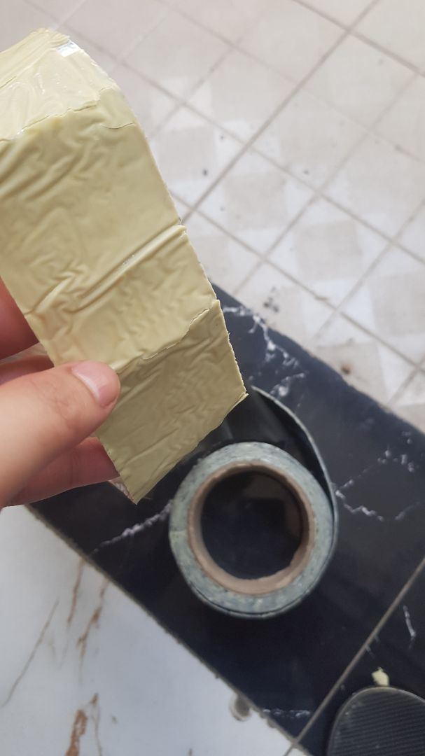 Không sử dụng được, keo khô cứng vì để quá lâu
Không phản hồi chat