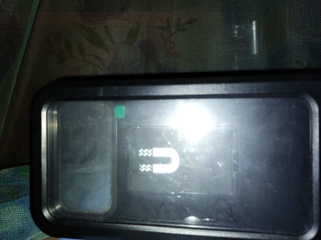 Chất tốt dễ tháo lắp , có kèm khoá vặn ốc cho cứng. 5 sao