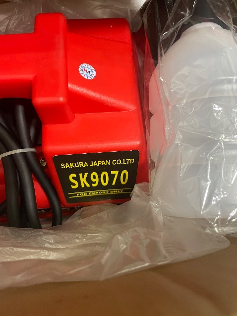 Shop này làm ăn ***, đặt hàng sản phẩm đắt thì giao sản phẩm giá rẻ hơn một nửa. Đặt workfix thì giao sakura