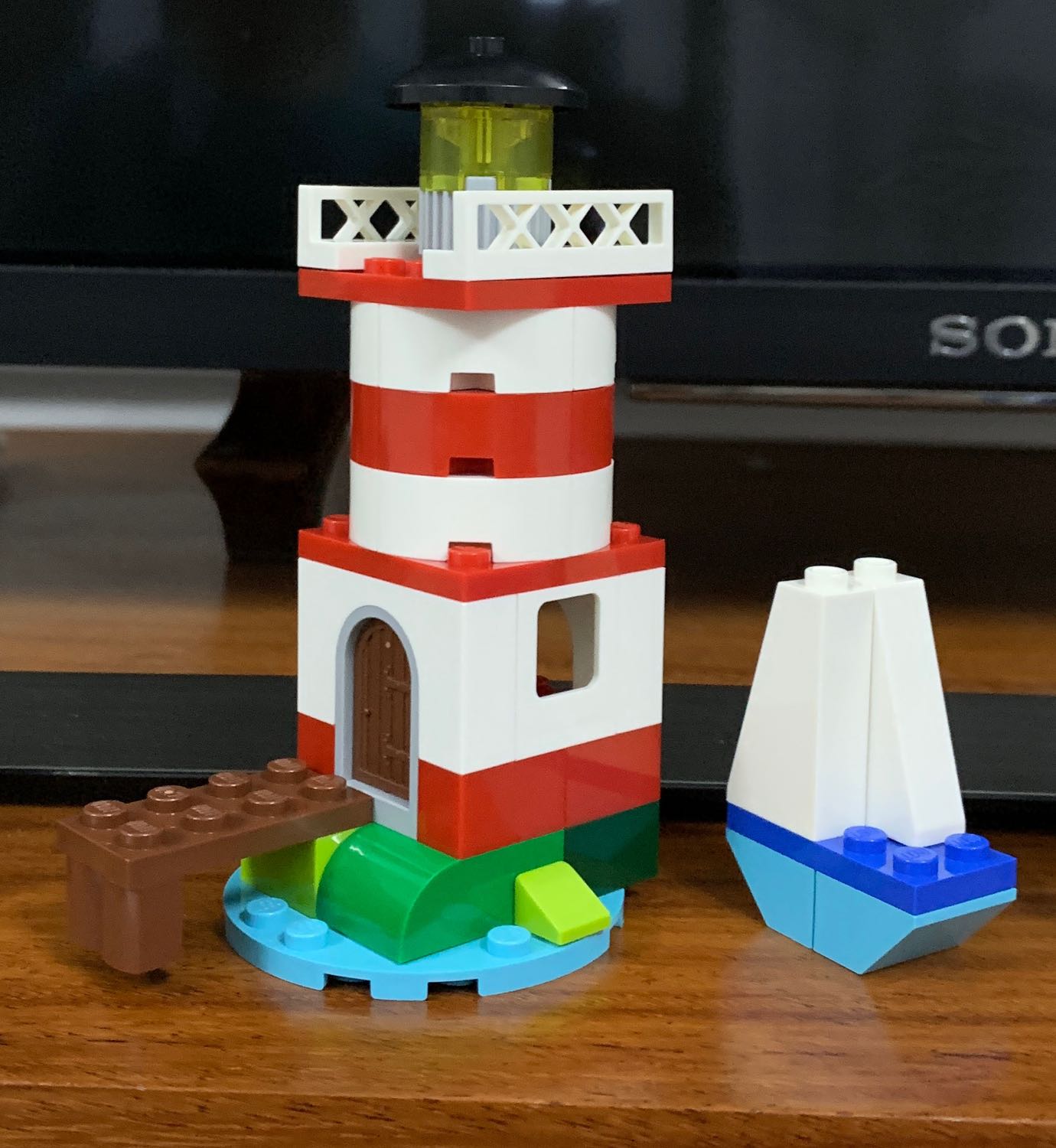Mô Hình LEGO Classic  Bộ Gạch Chi Tiết Sáng Tạo 10693  Giá 729000đ tại  Tikivn