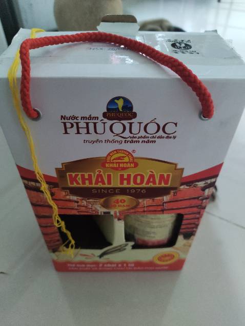 Mắm rất thơm đậm vị , chuẩn mắm nguyên chất. Ai quen ăn vị mắm nguyên chất sẽ mê em này. Mình đã ăn nhiều thương hiệu và giờ chọn hiệu khải hoàn. Mắm rất thơm đậm vị , chuẩn mắm nguyên chất. Ai quen ăn vị mắm nguyên chất sẽ mê em này. Mình đã ăn nhiều thương hiệu và giờ chọn hiệu khải hoàn.