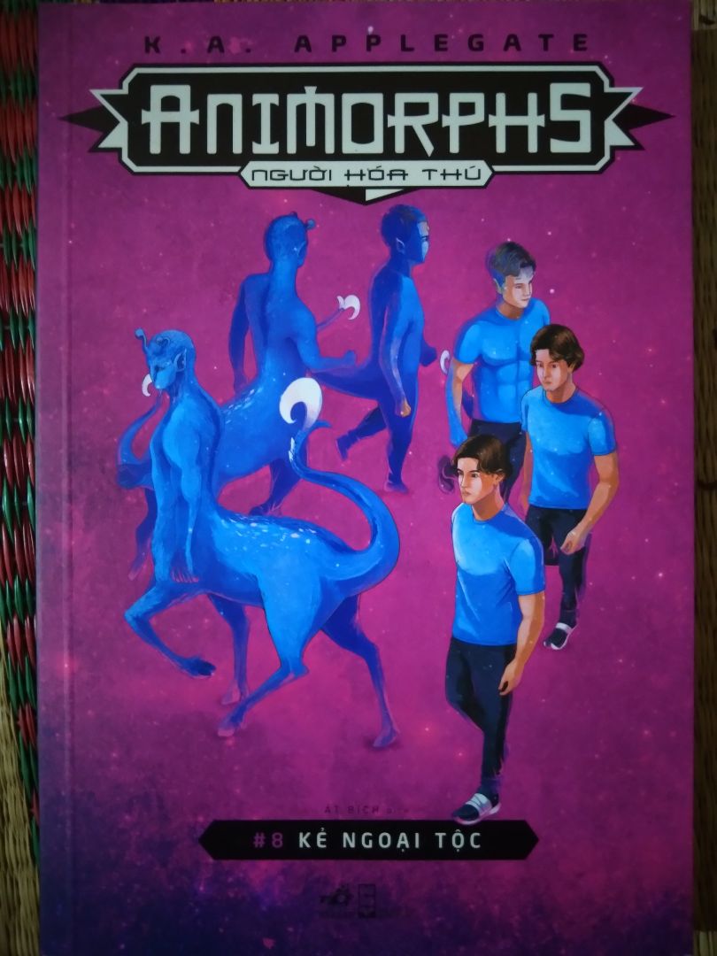 giao hàng nhanh, bìa thiết kế đẹp, truyện hay, hài lòng về chất lượng sản phẩm :)