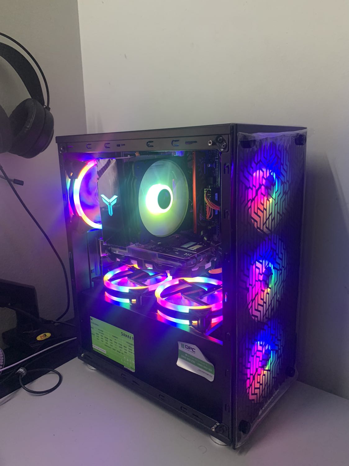 Shop đóng gói rất cẩn thận. Ship rất nhanh. Lắp vào lung linh luôn. Có cơ hội sẽ ủng hộ shop tiếp :))