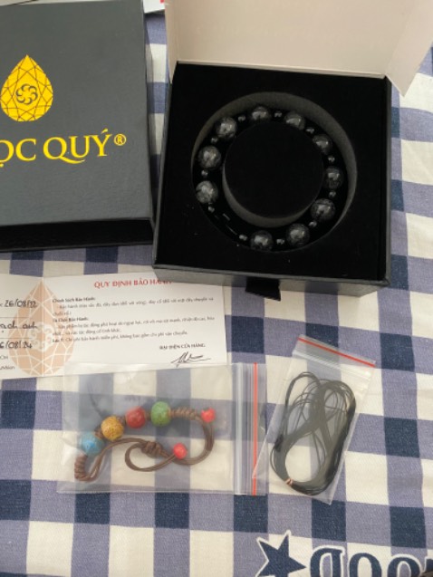 giống mô tả. xịn xò nha