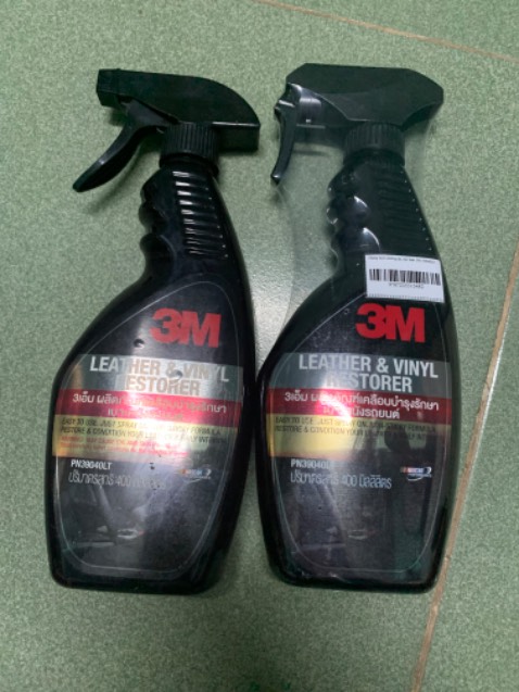 Đã sử dụng rồi rất tốt ,mùi thơm nhẹ dẽ chịu nên mua thêm.mode vòi phun cải tiếng hơi khác.sản phẩm nên mua nếu ai có xe máy bửng màu đen lâu ngày bị bạc trắng phun vào lau lại đẹp như mới !