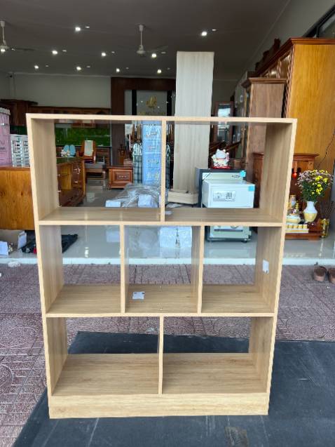 kệ chắc chắn,dễ lắp ráp,shop tv nhiệt tình,cảm ơn shop