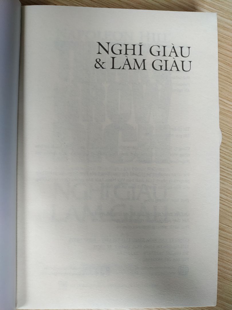 Sách mới. Nội dung thì khỏi phải bàn rồiiiiii. Đúng với cái tên cuốn sách ảnh hưởng nhất mọi thời đại. Mọi người quyết mua nhanh mang về đọc nhaaaa. Dịch vụ tiki tuyệt vời. Tối hôm trước đặt hàng mà sáng hôm sau mở mắt anh ship đã gọi rồi. Anh rất thân thiện. Cảm ơn anh, cảm ơn tiki nhiều nha.