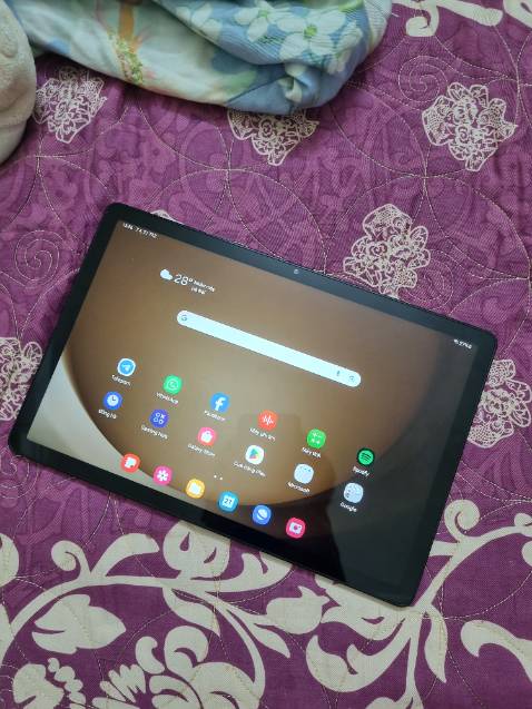 Trong khoảng giá thì không nên chê. Có điều không biết là mua cái bàn phím hãng ở đâu. Trong khoảng giá thì không nên chê. Có điều không biết là mua cái bàn phím hãng ở đâu.