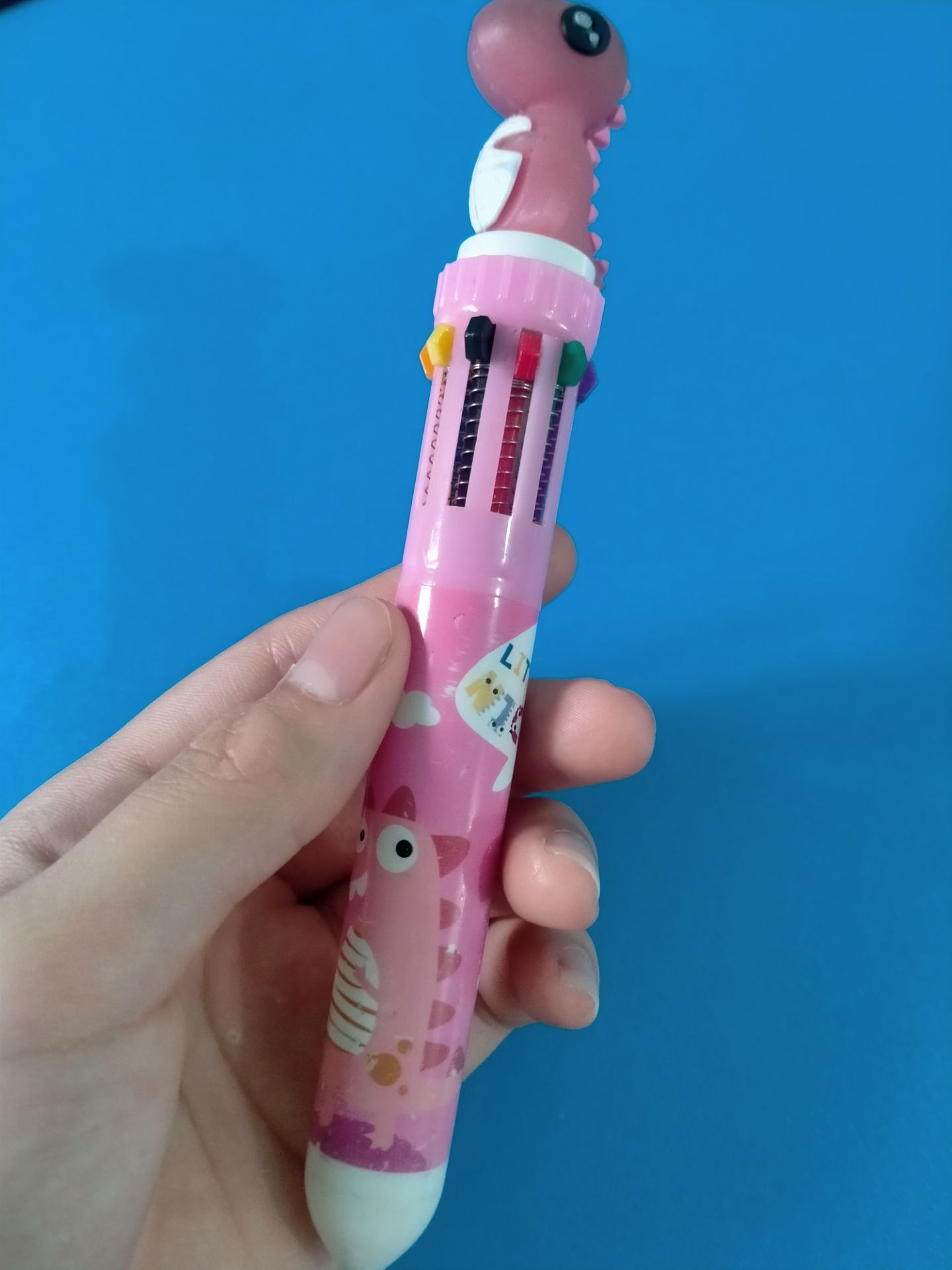 màu nên rất đẹp nhưng mực thì hơi ít , mình vẫn cho 5 sao :))