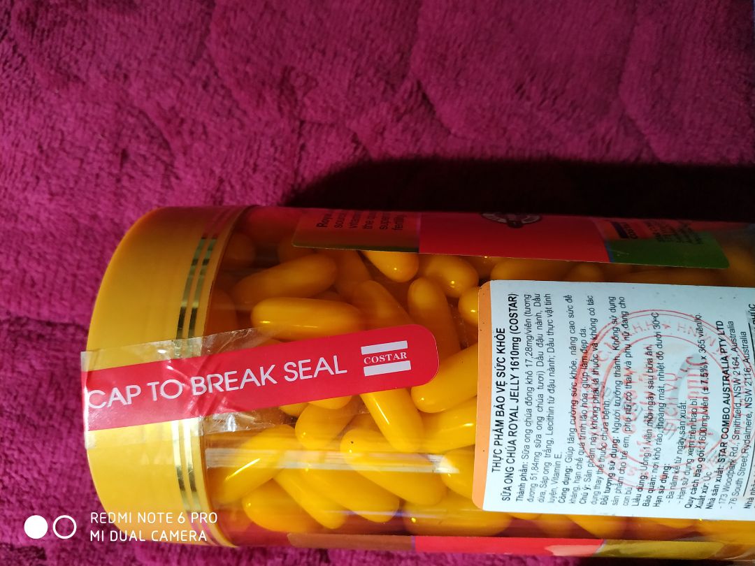 không biết chất lượng thật ko? nhưng nhận hàng hơi bực hộp hơi bẩn.đã thế tem chống hàng giả thì bị rách dán băng dính vào.cứ như hàng đã mở ra rồi tem của hãng thì dán lệch nhăn .cứ như hàng đã mở và dùng rồi.chac mua lần này ko có lần sau.tính đặt hộp nữa nhưng ko thể ủng hộ đc.