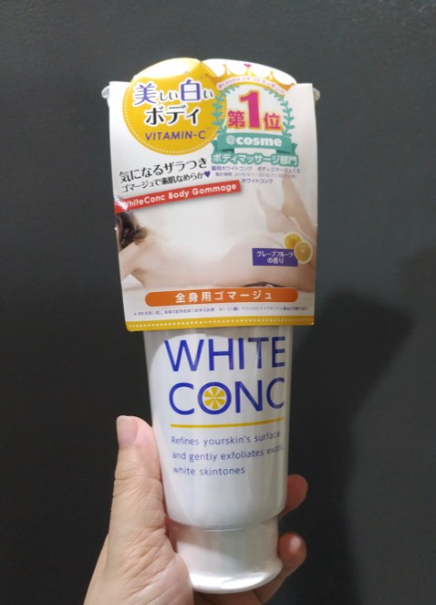 Sản phẩm giao nhanh
Đóng gói cẩn thận 
Mùi thơm dịu
Trước dùng sp sữa tắm loại này rồi, giờ mua thêm tẩy da chết