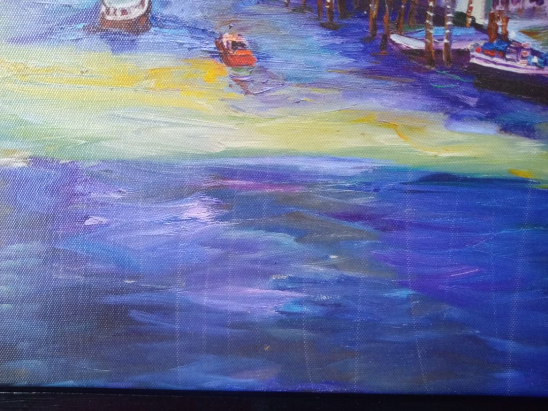 Giao tranh lỗi cho khách hàng. Hàng đó tiki trực tiếp cung cấp mà sao tệ thế này.