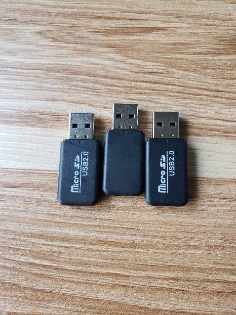 Không dùng được. Mua combo 3 cái mà ko dùng đc cái nào. Rẻ thì rẻ nhưng ít nhất nó cũng phải dùng đc vài lần.