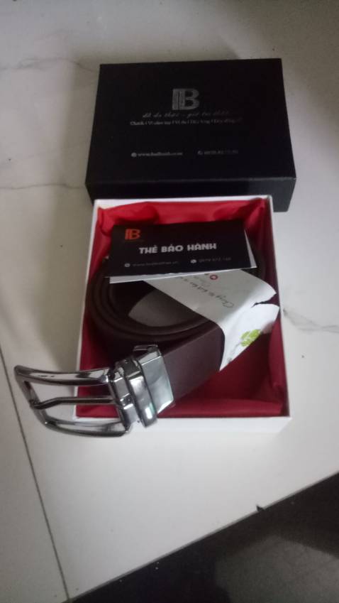 Sản phẩm đẹp, mặt bóng đẹp, dây da mềm mịn chất lượng, đóng gói cẩn thận. Uy tín 😘😘😘