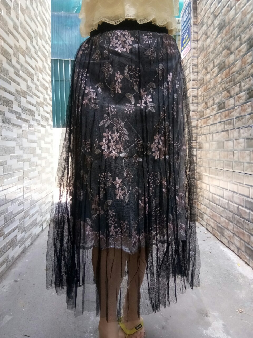 Đặt 2 màu- màu nào cũng ưng hết á.                                                                .