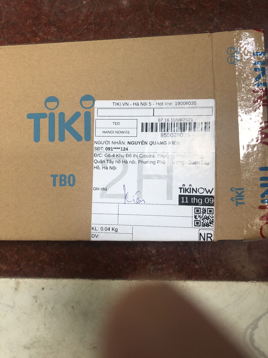 Shop giao nhầm thành ốp Iphone X Plus có kích thước to hơn khg dùng được. Đề nghị đổi lại cho đúng loại Iphone X như đơn hàng. Cám ơn Shop giao nhầm thành ốp Iphone X Plus có kích thước to hơn khg dùng được. Đề nghị đổi lại cho đúng loại Iphone X như đơn hàng. Cám ơn