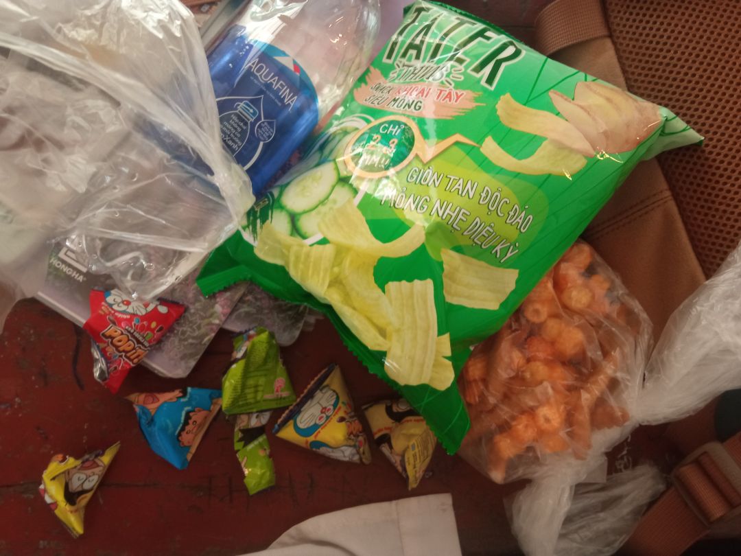 sách đẹp dày đóng gói khá tốt 
giao hàng nhanh shipper thân thiện