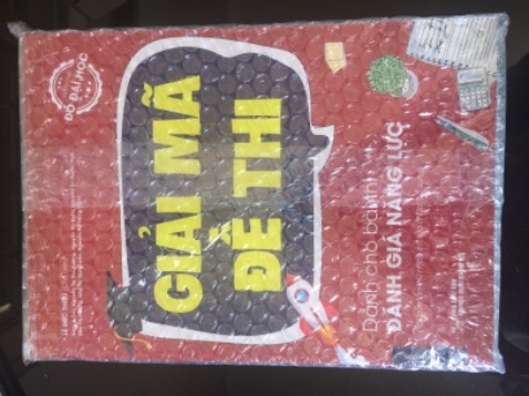 Sách được đóng gói cẩn thận, giao nhanh hơn 1 ngày so với dự kiến, chất lượng giấy tốt, in sắc nét.