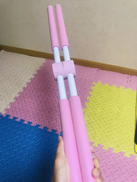 Gậy rất đẹp và dụng cụ kết nối rất vừa vặn, màu đẹp, gậy thẳng, đóng gói cẩn thận, rất hài lòng nha