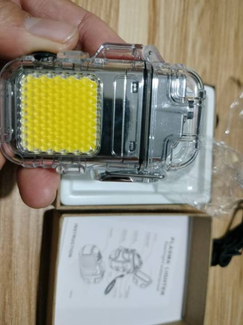 Hàng chất lượng lắm.shop đóng gói cẩn thận.giao hàng siêu nhanh.nên mua nhé mọi người.vote cho shop 5 sao