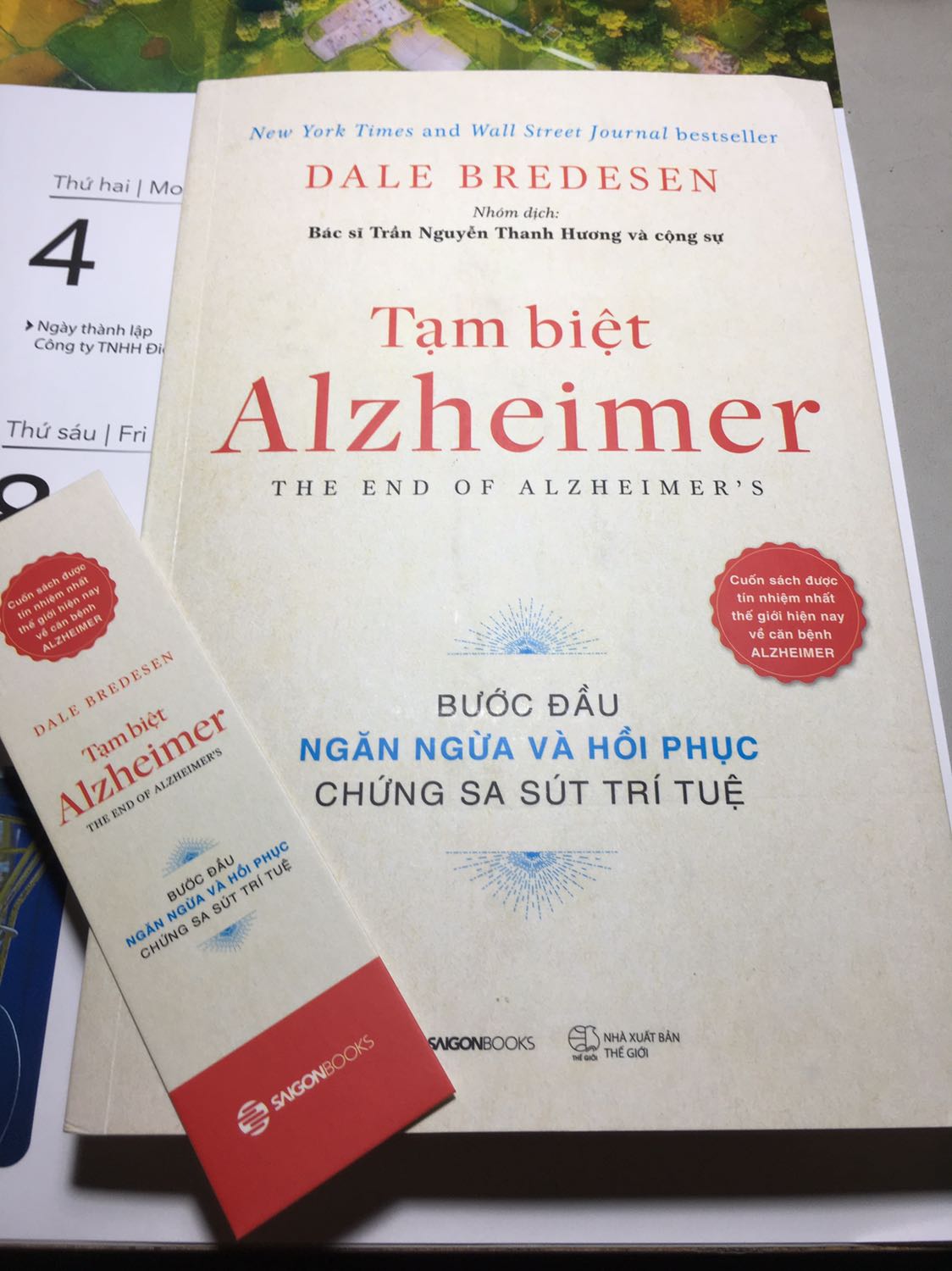 Sách tốt, nội dung rất hay. Ngoại trừ một số từ ngữ chuyên ngành thì sách có cách tiếp cận phù hợp với đa số công chúng quan tâm đến chứng bệnh suy giảm trí nhớ.
Shop gửi mình thiếu 1 quyển sách tặng, hy vọng Shop liên hệ với mình và gửi kèm sách thiếu.