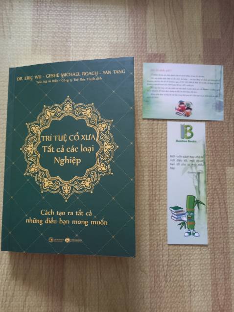 Sách rất hay,  có ý nghĩa lớn, tập trung chính vào luật Nhân Quả Thiện Nghiệp . Gốc rễ và quả nhận.  Cảm ơn vì tất cả và Bamboo đóng gói Sách rất cẩn thận hộp sách đẹp và thiệp Cảm ơn nữa.